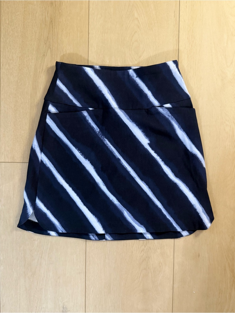 Lily Hagen Women’s Navy and White Diagonal Stripe Skirt
